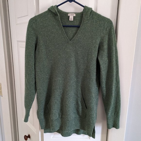 L.L. Bean cashmere sweater - Picture 1 of 6